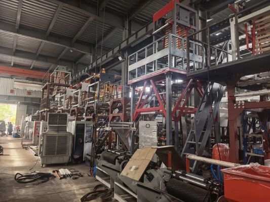 معدات بثق أفلام البولي إيثيلين بنظام تحكم بشاشة لمس PLC مع رأس قولبة بقطر 80-180 مم
