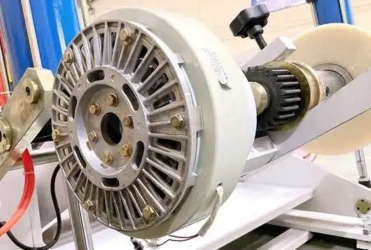 1100mm آلة النقش التلقائي 600mm رقائق الألومنيوم